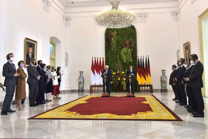 Jokowi mendorong penguatan kerja sama dengan Jerman untuk mengatasi dampak perang Ukraina khususnya pada pangan dan energi serta terkait dengan kerja sama di kawasan Indo-Pasifik.