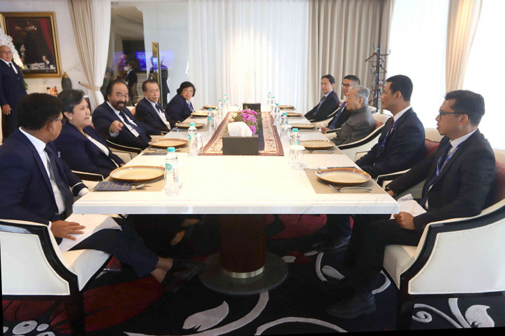 Mahathir juga bakal menjadi Narasumber Utama dalam Kuliah Umum di Rakernas NasDem 2022 yang berlangsung di Balai Pertemuan Jakarta Convention Center, Jakarta Pusat.