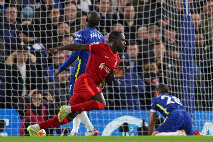 Mane total memenangkan enam trofi setelah dibeli dengan harga 34 juta pound dari Southampton pada Juni 2016, untuk membentuk trio serang maut bersama Mohamed Salah dan Roberto Firmino.