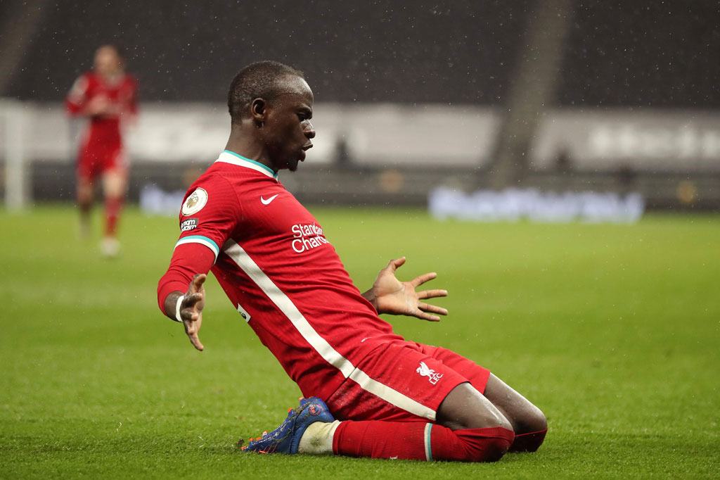 Mane akan meninggalkan Anfield setelah 269 penampilan dan 120 gol dalam semua kompetisi, dan membawa The Reds menjuarai Liga Champions pada 2018-2019 dan mahkota Liga Premier satu musim kemudian.