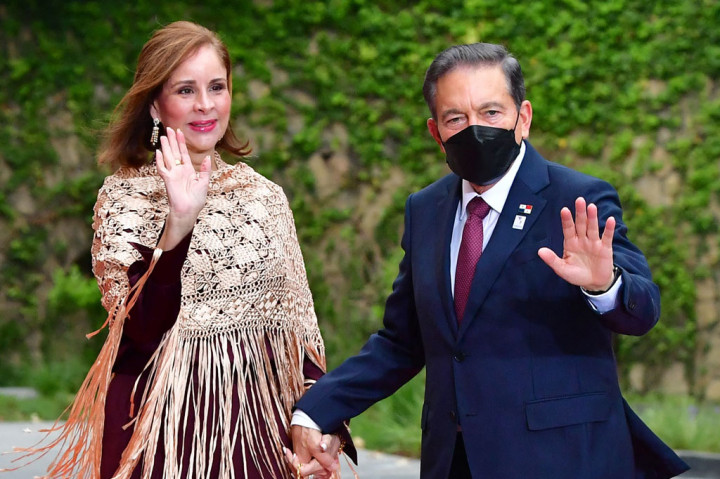 Sindrom mielodisplastik dianggap sejenis kanker yang mempengaruhi kemampuan tubuh untuk membuat sel darah yang sehat di sumsum tulang, menurut American Cancer Society.  