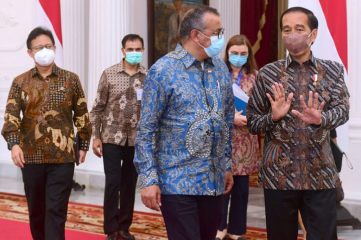 Dirjen WHO Tedros Adhanom Ghebreyesus menyampaikan ucapan selamat kepada Presiden Jokowi atas capaian RI dalam menangani pandemi covid-19.