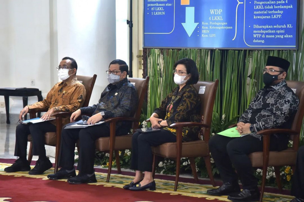 Pemerintah terus berupaya untuk meningkatkan performa pengelolaan keuangan negara yang lebih efektif dan inklusif sekaligus bekerja melaksanakan program-program dengan memperhatikan tata kelola keuangan yang baik.