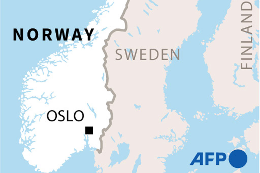 Radio NRK melaporkan ada tiga TKP tetapi tidak jelas apakah itu tiga lokasi berbeda. 