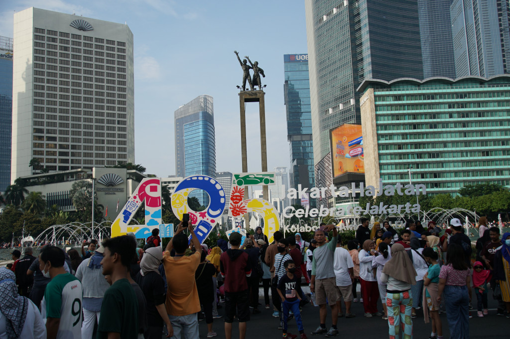 Kementerian Kesehatan mengungkapkan kasus covid-19 di Tanah Air mengalami kenaikan yang signifikan dalam beberapa minggu terakhir, penambahan kasus tertinggi terjadi