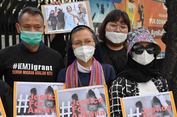 Sebagai informasi, Mahkamah Persekutuan Malaysia setara dengan Mahkamah Agung di Indonesia pada Kamis, 23 Juni 2022, mengesahkan pembebasan majikan Adelina Lisao, asisten rumah tangga (ART) asal Nusa Tenggara Timur yang meninggal dunia dengan banyak luka di tubuhnya pada Februari 2018.
