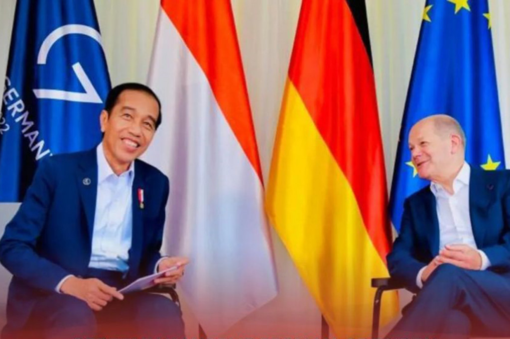 Dalam kesempatan itu, kedua pemimpin negara membahas upaya penguatan kerja sama ekonomi dan terkait Presidensi G20 Indonesia.