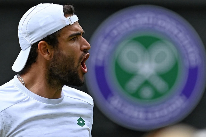 Petenis Matteo Berrettini, runner-up Wimbledon 2021 dan favorit gelar tahun ini, menarik diri dari turnamen tersebut pada hari Selasa, 28 Juni 2022, setelah dinyatakan positif terkena virus corona.