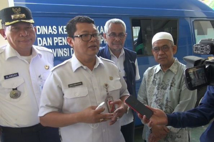 Kepala Sudin Dukcapil DKI Jakarta, Budi Awaluddin mengatakan bahwa antusias warga sangat tinggi dalam merespon layanan jemput bola ini. Total ada sekitar 600 kepala keluarga yang terdampak perubahan nama jalan di Jakarta Selatan.