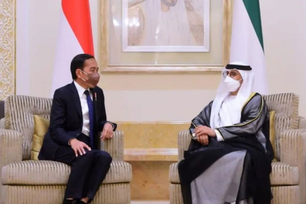 Kunjungan Presiden Jokowi ke UEA bertujuan untuk membahas kerja sama ekonomi dan investasi, sebagai bagian dari kunjungan kerja ke luar negeri setelah menyambangi Ukraina dan Rusia.