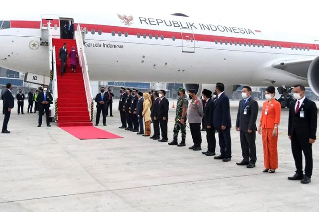 Presiden Joko Widodo dan Ibu Iriana beserta rombongan tiba di Indonesia pada Sabtu, 2 Juli 2022, usai melakukan kunjungan kerja ke empat negara selama sepekan.