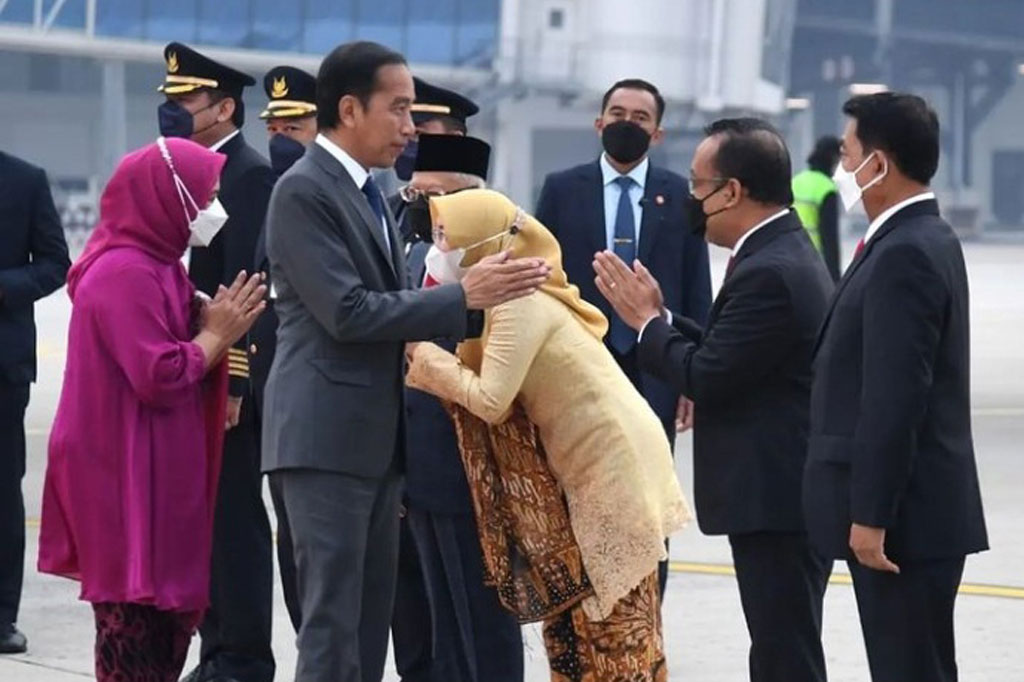 Sebelumnya, selama sepekan Presiden Jokowi melakukan kunjungan kerja ke empat negara, yakni Jerman, Ukraina, Rusia, dan Persatuan Emirat Arab (PEA).