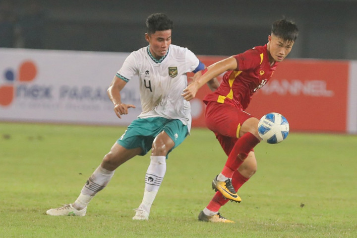 Timnas U-19 Indonesia ditahan imbang Vietnam di laga perdana babak Grup A Piala AFF U-19 2022 di Stadion Patriot, Bekasi, Jawa Barat, Sabtu, 2 Juli 2022.
