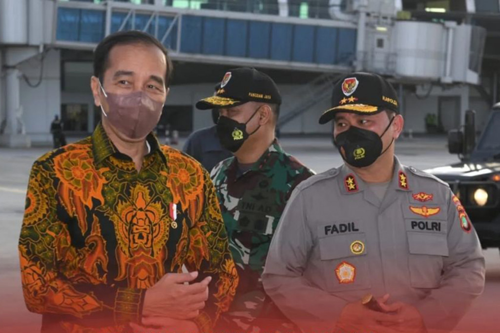 Presiden Joko Widodo beserta Ibu Negara Iriana Joko Widodo sore ini, Senin, 4 Juli 2022, bertolak menuju Provinsi Jawa Tengah guna melakukan kunjungan kerja. 