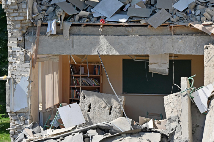 Belum diketahui ada tidaknya korban jiwa. 