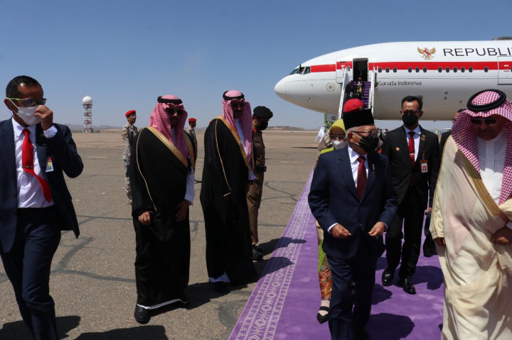 Wakil Presiden Ma'ruf Amin tiba di Madinah, Arab Saudi, untuk menjalani rangkaian ibadah haji pada Selasa, 5 Juli 2022, pukul 14.20 waktu setempat atau pukul 18.20 WIB setelah menempuh perjalanan selama sekitar 9 jam 20 menit.