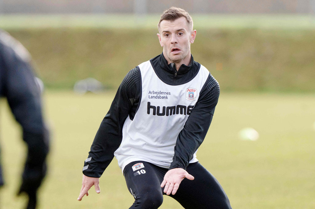 Wilshere sempat dipinjamkan ke Bournemouth dan pindah permanen ke West Ham pada 2018. Dia kemudian kembali ke Bournemouth dengan kontrak jangka pendek pada Januari 2021, dan memutuskan pensiun setelah kontraknya tidak diperpanjang oleh klub Denmark, Aarhus GF.