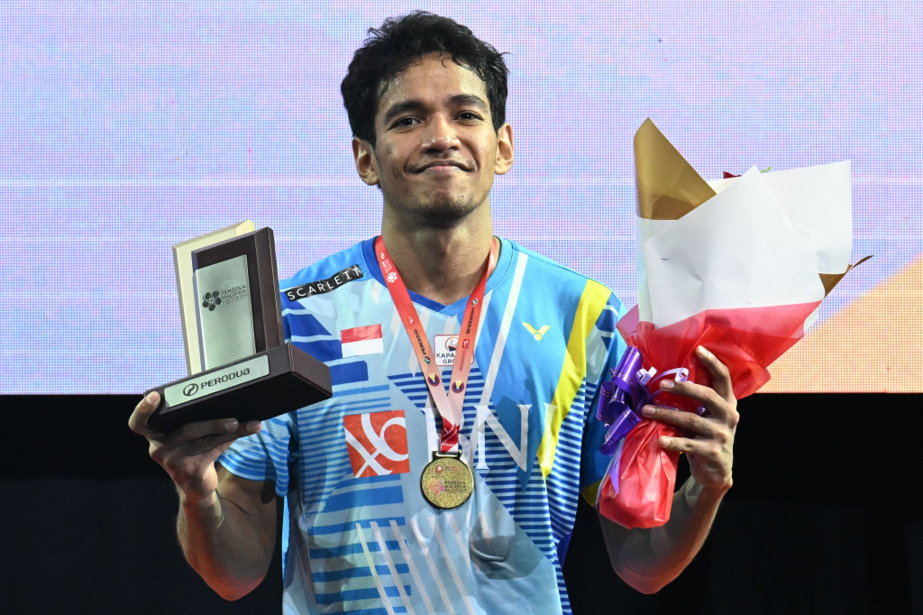 Chico Aura Dwi Wardoyo merebut gelar juara tunggal putra Malaysia Masters 2022 setelah mengalahkan pemain Hong Kong, Ng Ka Long Angus. 