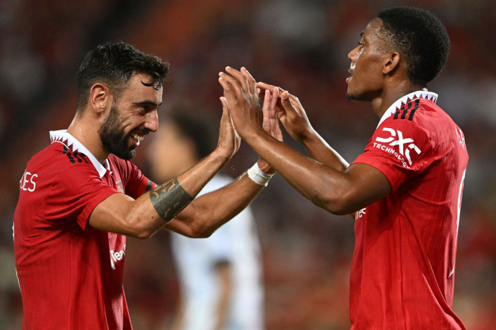 MU semakin di atas angin setelah Anthony Martial menaklukkan Alisson seusai melakukan tusukan di sisi kanan kotak penalti Liverpool pada menit 33 untuk gol ketiga Si Setan Merah. Skor 3-0 bertahan hingga jeda.