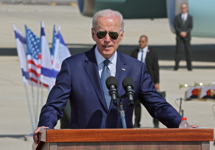 Biden menegaskan kembali keinginan AS untuk negosiasi, yang terhenti sejak 2014, untuk pendirian negara Palestina di wilayah yang diduduki Israel. Ia menyebut solusi dua negara sebagai 