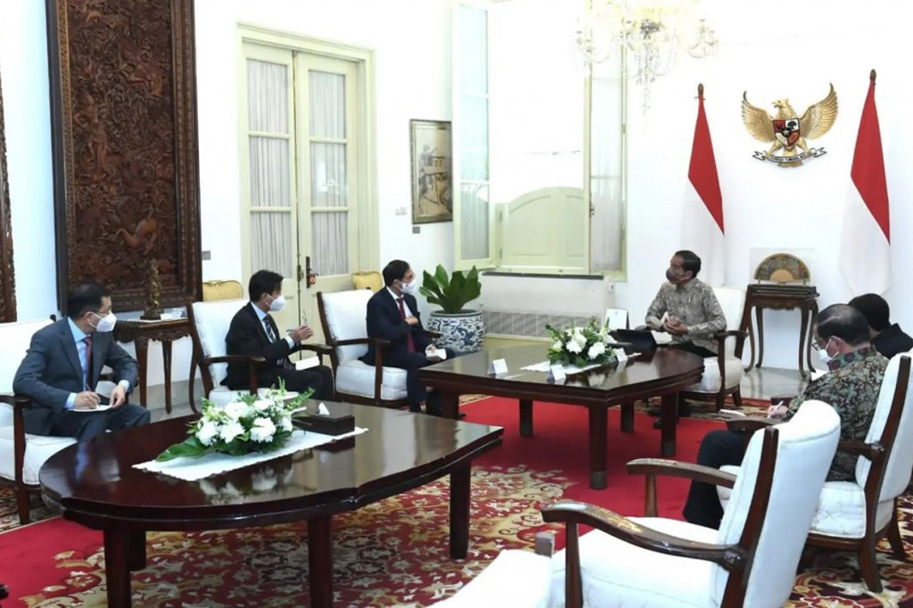 Ketiga arahan tersebut mengenai bidang perdagangan, investasi, dan perundingan batas zona ekonomi eksklusif (ZEE) antara kedua negara. 