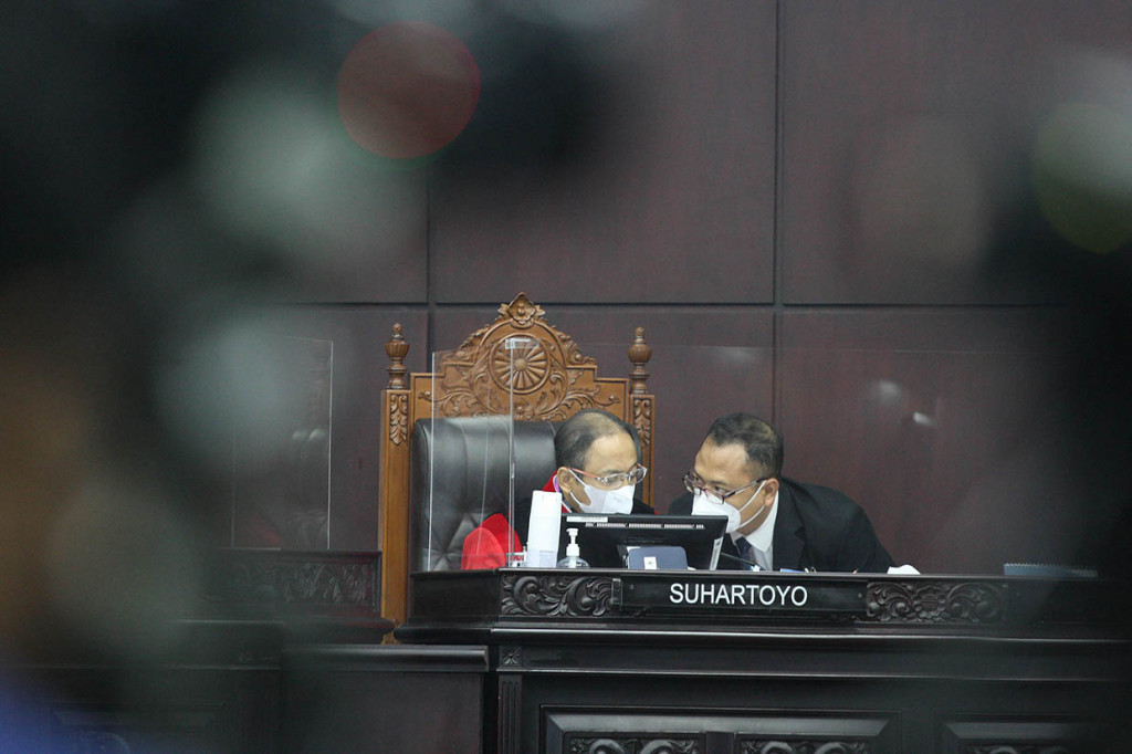 Selain keputusan tentang UU Narkotika, MK juga menolak permohonan tiga perkara uji formil UU Nomor 3 Tahun 2022 tentang Ibu Kota Negara.