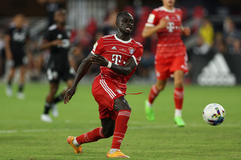 Dalam pertandingan di Audi Field, Kamis, 21 Juli 2022, pagi WIB, Bayern Muenchen menang 6-2 di mana Sadio Mane dan Matthijs de Ligt langsung mencetak gol dalam debutnya bersama Die Roten.