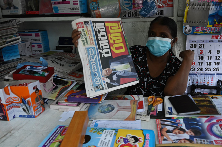 Ranil Wickremesinghe resmi dilantik menjadi presiden Sri Lanka pada Kamis, 21 Juli 2022, memperkuat pengaruhnya di kancah politik usai enam kali menjadi perdana menteri.