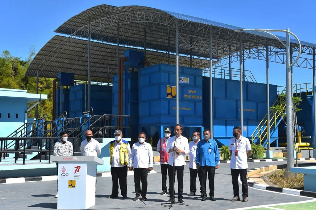 Jokowi menambahkan bahwa kebutuhan akan air tentu menjadi perhatian, khususnya pada daerah pariwisata super prioritas.