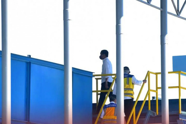 Presiden melihat adanya peningkatan investasi terutama hotel yang sangat banyak di Labuan Bajo. Oleh karena itu, kata Presiden, pemerintah memberikan dukungan penyediaan infrastruktur bagi SPAM Wae Mese II untuk mendukung peningkatan jumlah kunjungan wisatawan.