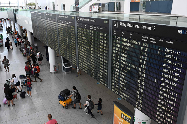 Partisipasi dalam pemogokan itu sangat besar, kata Reschinsky, yang mencerminkan tekanan keuangan yang dirasakan karyawan dari lonjakan inflasi baru-baru ini, yang mencapai 7,6 persen di Jerman bulan lalu.