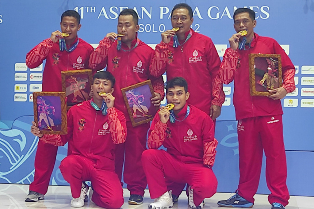 Pada hari ketiga ASEAN Para Games 2022, Senin, 1 Agustus 2022, Tim Merah Putih meraih 20 medali emas. Capaian itu langsung membuat Indonesia kukuh di puncak klasemen.