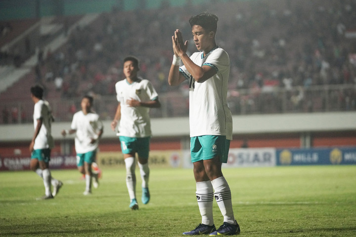 Indonesia pesta gol ke gawang Singapura di Piala AFF U-16 2022. Bertanding di Stadion Maguwoharjo, Sleman, Rabu, 3 Agustus 2022, Pasukan Bima Sakti menang telak 9-0.
