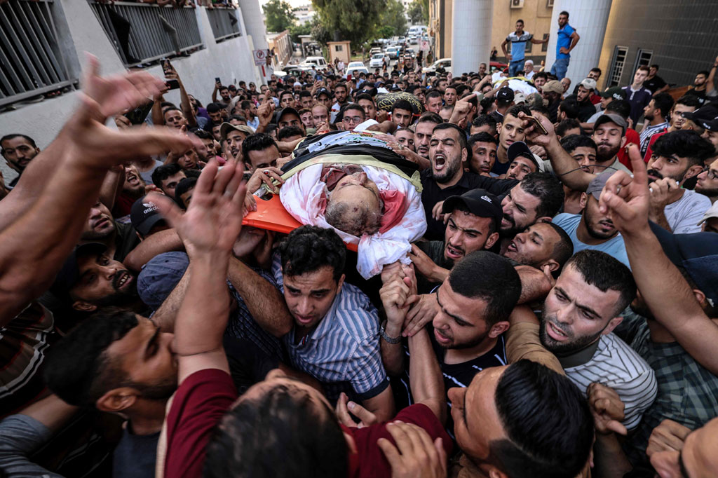 Jihad Islam mengatakan beberapa anggota sayap militernya termasuk di antara mereka yang tewas, termasuk pejuang besar Taysir al-Jabari 'Abu Mahmoud', komandan Brigade Al-Quds di wilayah utara Jalur Gaza.