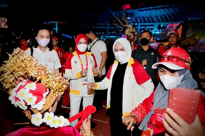 Upacara penutupan pesta olahraga difabel se-Asia Tenggara ini digelar di Stadion Manahan, Kota Solo, Jawa Tengah, Sabtu, 6 Agustus 2022, malam.