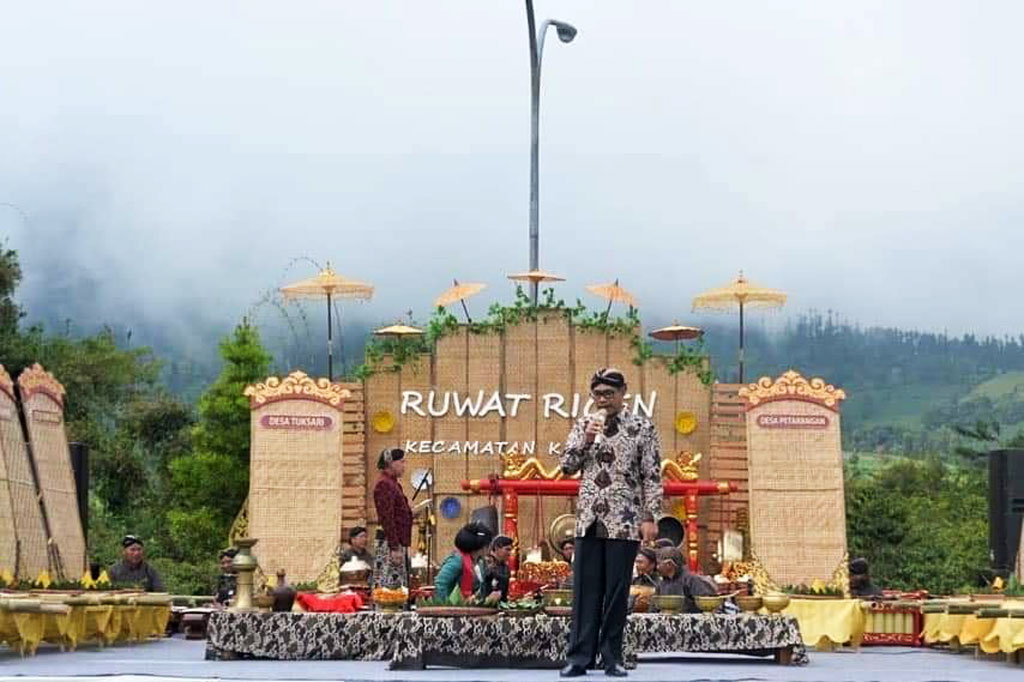 Khadziq menuturkan semua ikhtiar dalam bertani tembakau dilakukan supaya mendapat berkah dari Allah SWT.