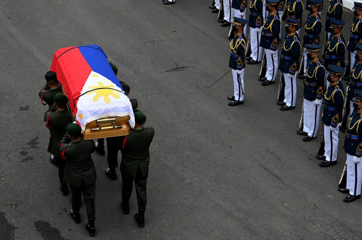 Mantan Presiden Filipina Fidel Ramos dimakamkan di Taman Makam Pahlawan (TMP) di Taguig, Filipina, Selasa, 9 Agustus 2022. Ia merupakan presiden ke -12 dalam sejarah modern Filipina.