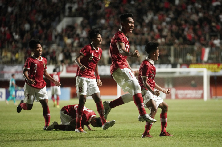 Timnas Indonesia awalnya tertinggal 0-1 dari Myanmar setelah Nay Min Htet mencatatkan namanya di papan skor pada menit ke-43. 