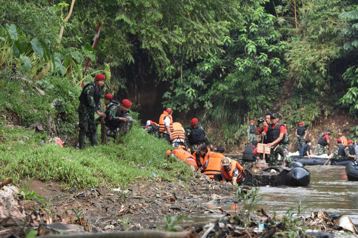 Kegiatan tersebut digelar dalam rangka memperingati HUT ke 77 Republik Indonesia tanggal 17 Agustus 2022 dan Hari Sungai Nasional yang jatuh pada tanggal 27 Juli.
