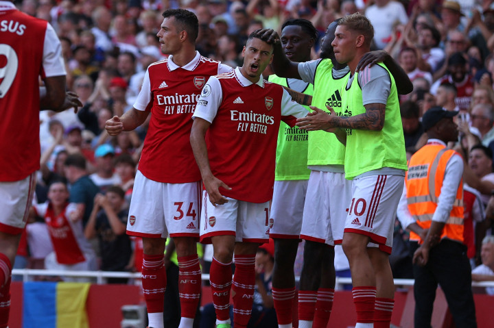 Laga Arsenal melawan Leicester City berlangsung sengit. Bertanding di Stadion Emirates, London, Sabtu, 13 Agustus 2022, The Gunners sukses meraup tiga poin setelah menang dengan skor 4-2.
