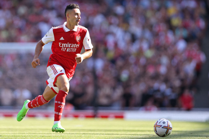 Leicester sempat memperkecil ketertinggalan menjadi 2-3 lewat aksi James Maddison yang mencetak gol pada menit ke-74 usai memanfaatkan umpan Kelechi Iheanacho, sebelum Arsenal kembali merestorasi keunggulan menjadi 4-2 lewat gol Gabriel Martinelli yang memanfaatkan umpan Jesus pada menit ke-76.