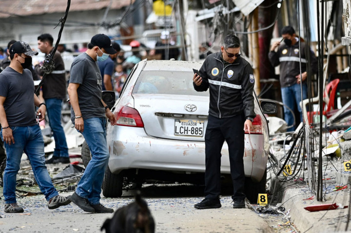 Sedikitnya lima orang meninggal dunia dan 16 lainnya luka-luka dalam ledakan di kota pelabuhan Guayaquil, Ekuador, Minggu, 14 Agustus 2022 waktu setempat. Pemerintah menuduh serangan tersebut sebagai kejahatan terorganisir.