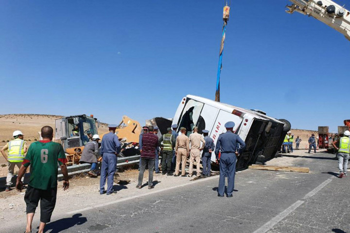 Direktur Kesehatan regional Rochdi Kaddar kemudian merevisi jumlah korban tewas menjadi 23 orang dan 36 lainnya terluka dalam kecelakaan itu. 