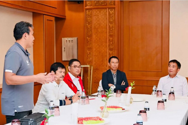 Bima Sakti menegaskan ia dan anak-anak asuhnya akan berusaha keras menunaikan pesan Kepala Negara dalam menjaga konsistensi prestasi. 