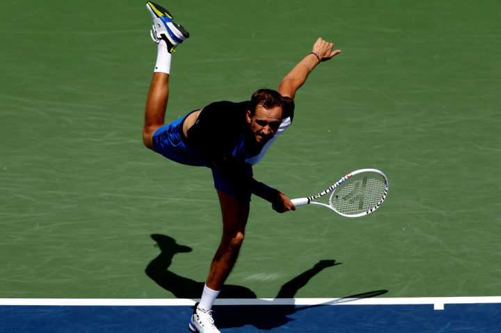 Dengan hasil tersebut Medvedev memasuki semifinal Masters 1000 pertamanya musim ini, dan yang pertama sejak Paris Bercy November lalu.