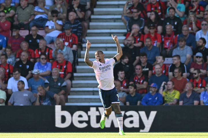 Kemenangan The Gunners hadir berkat dwigol Martin Odegaard (5', 11') dan gol William Saliba (54').