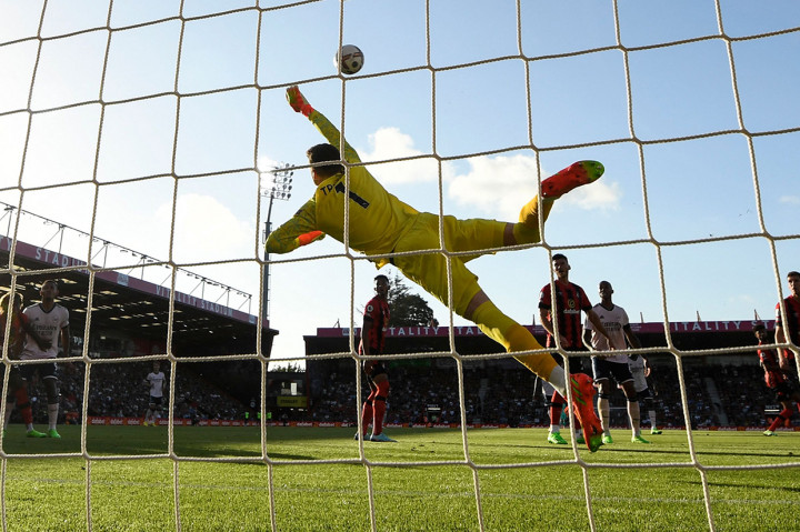 William Saliba mmencetak skor ke gawang Bournemouth di pekan ketiga Liga Inggris.