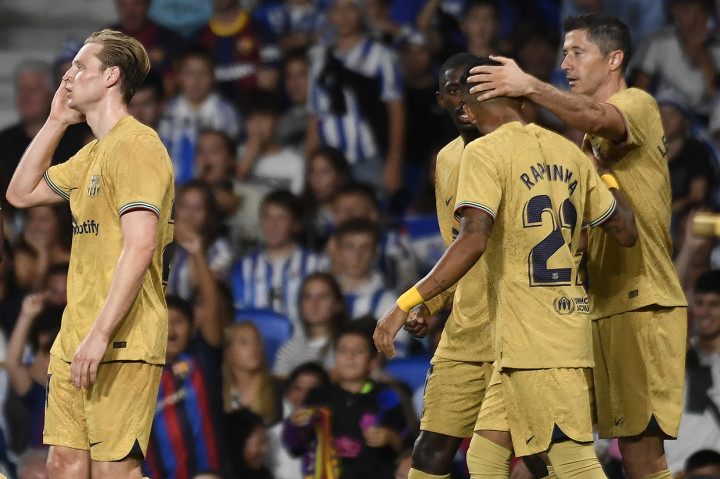 Adapun dua gol Blaugrana lainnya dibukukan oleh Ousmane Dembele (66') dan Ansu Fati (79'). 