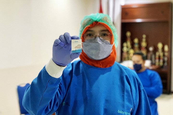 Organisasi Kesehatan Dunia (WHO) merekomendasikan vaksinasi flu musiman satu tahun sekali. Sebab, kekebalan tubuh dari vaksin flu hanya bertahan setahun saja, juga mengingat biasanya strain atau tipe virus flu bisa berubah setiap tahun.