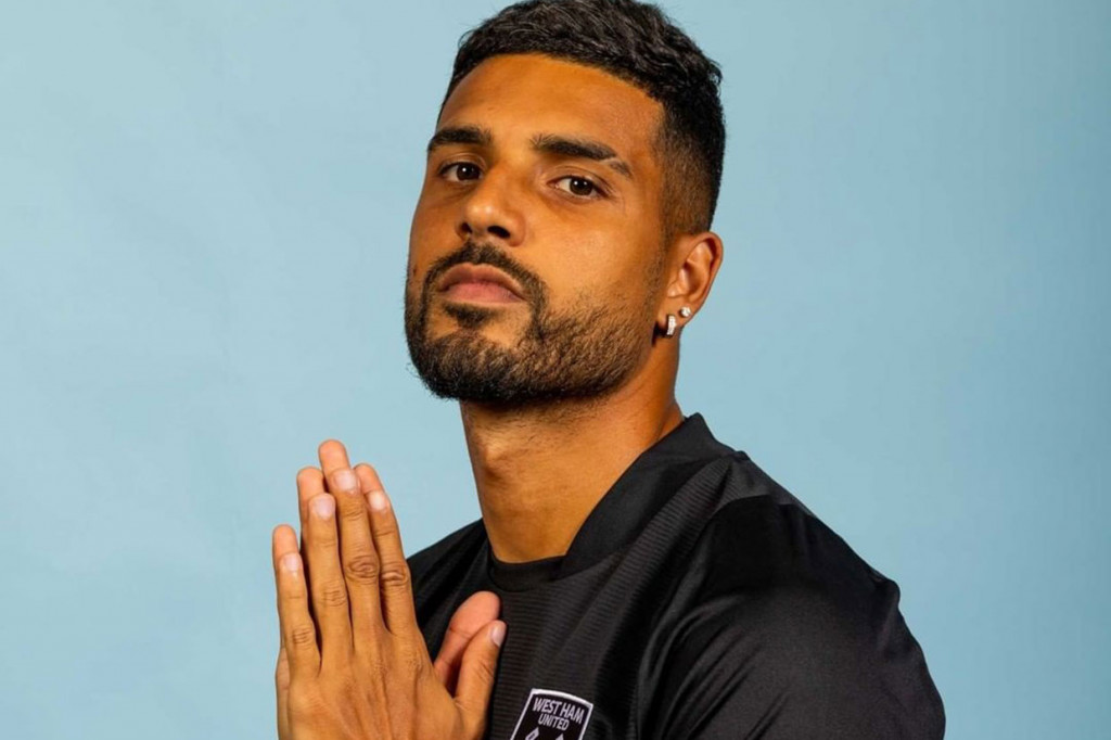 Emerson menjadi rekrutan ketujuh manajer West Ham David Moyes sejak akhir musim lalu.